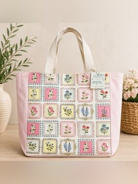 NWT Shabby Chic Pink Floral Patchwork Canvas Tote